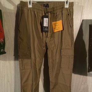 Men’s khaki joggers